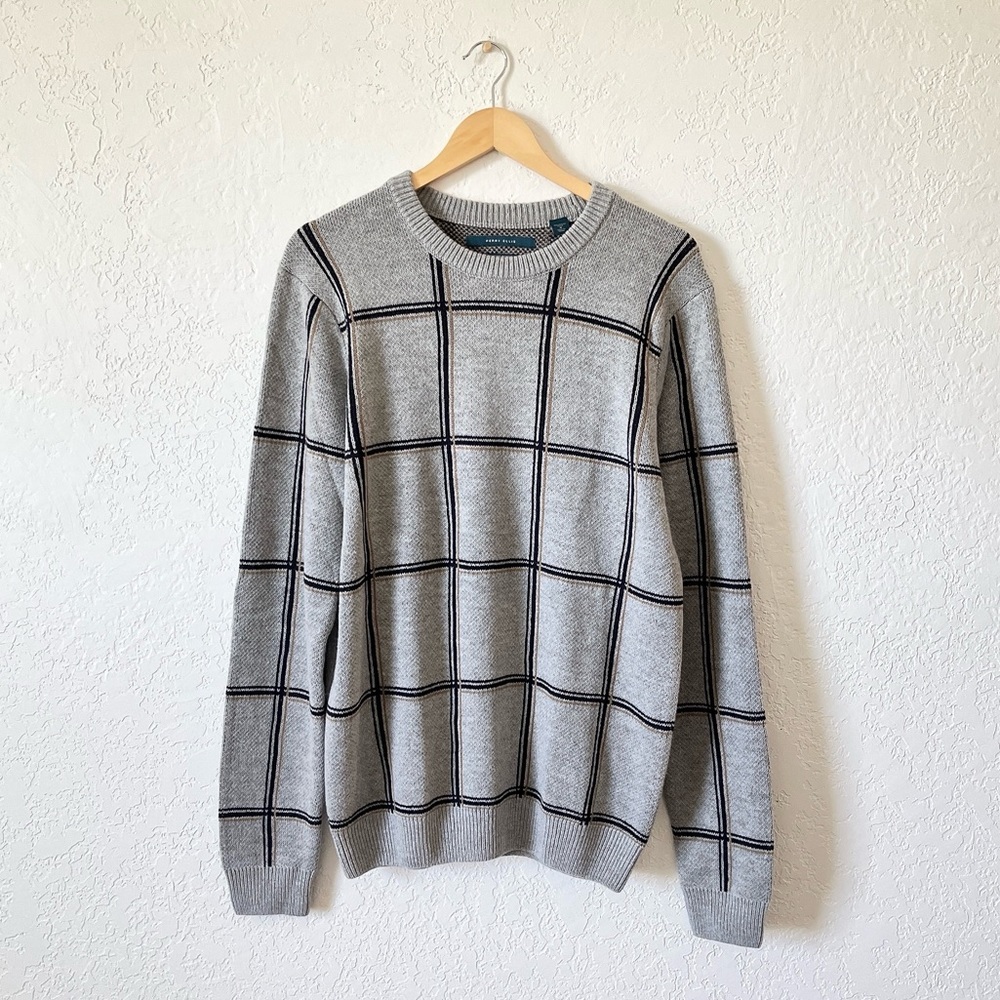 Perry Ellis crew neck sweater